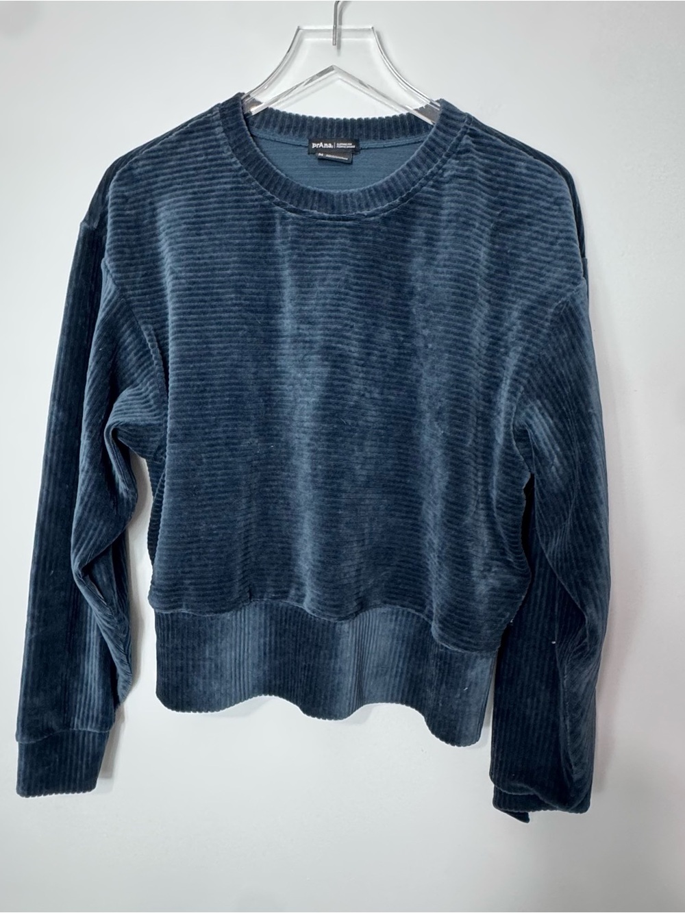 prAna Escambia Pull Over in Organic Velour, Women’s Medium 2259